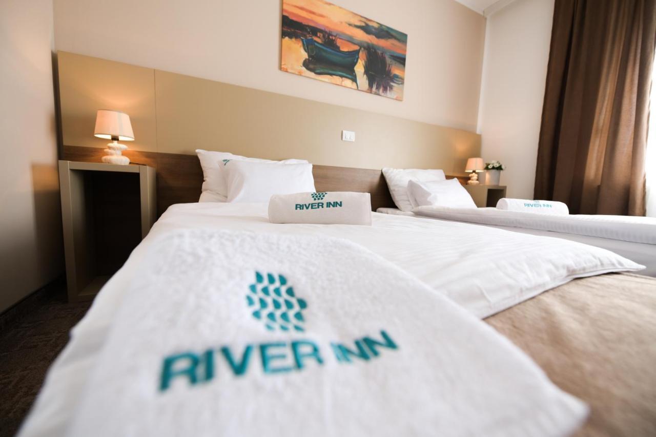River Inn Stari Banovci Exterior foto